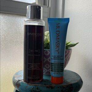 Symbiosis London Moisturizer and Mudmasky Sleep Mask Set